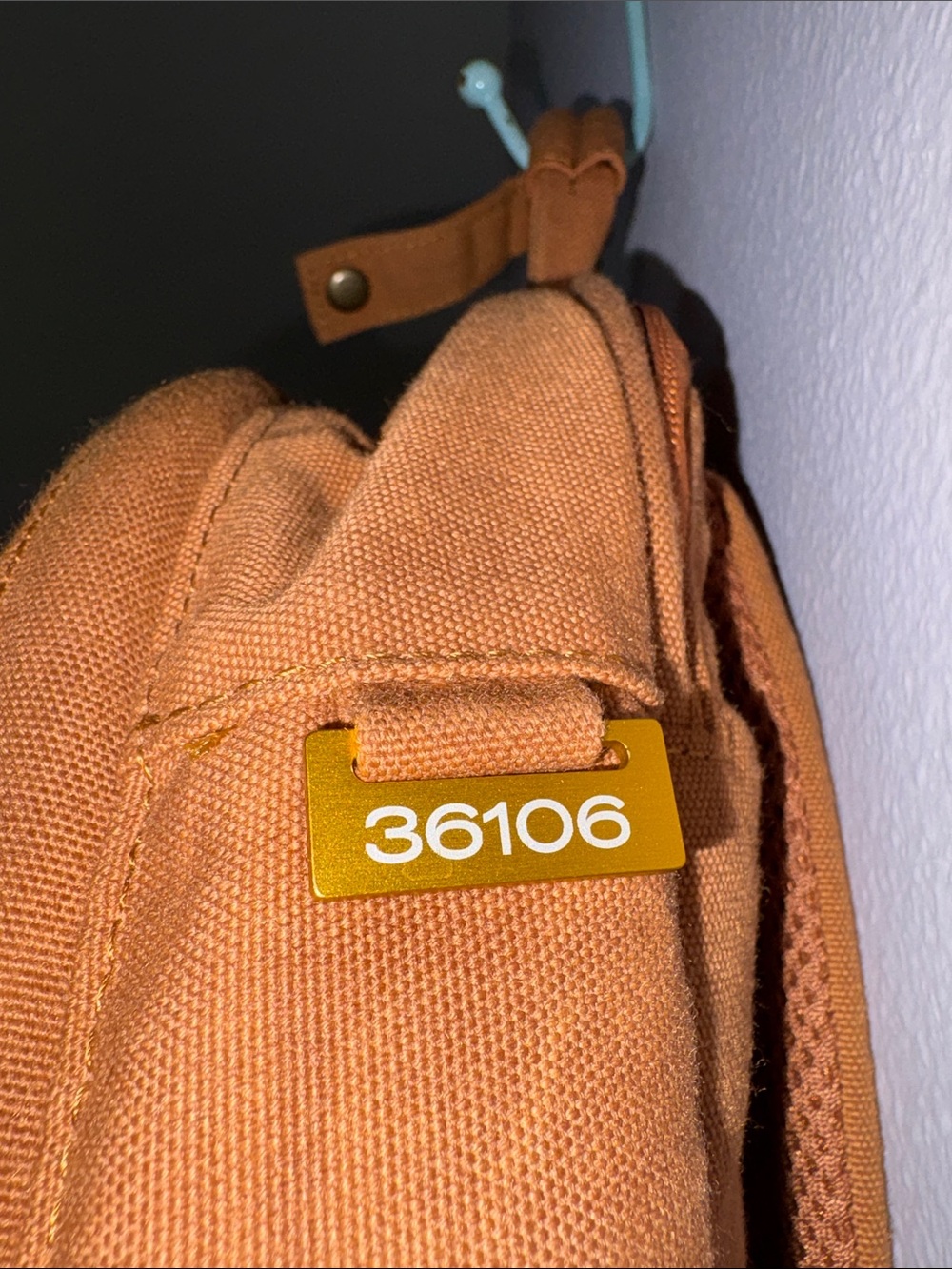 Day Owl Slim Pro Backpack - Picture 5 of 5